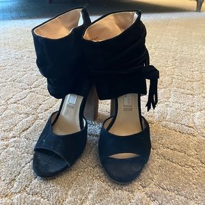 Kristin Cavallari Women’s Leigh 2 price sandal size 6.5 black suede